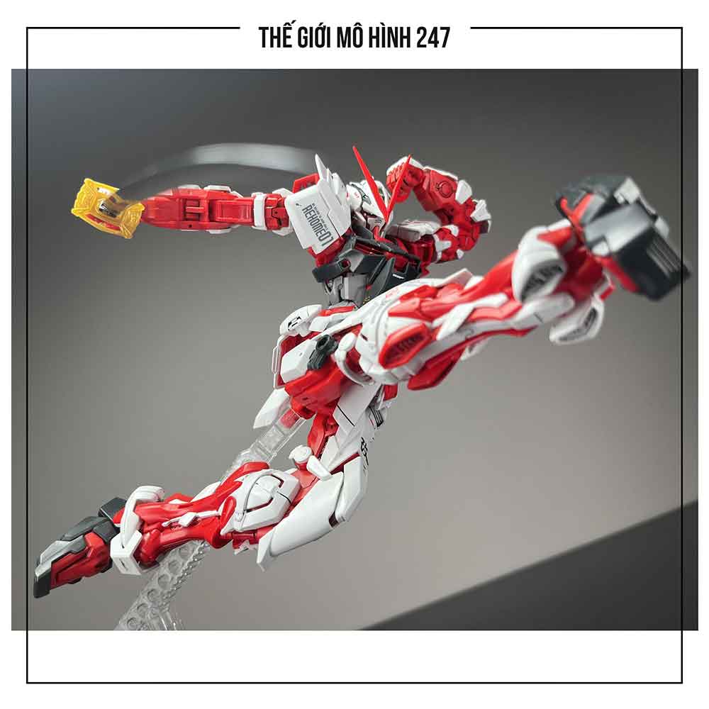(Tặng 4 kiếm + Decal + Đế) Mô hình lắp ráp Astray Red Frame Kai MG 1/100