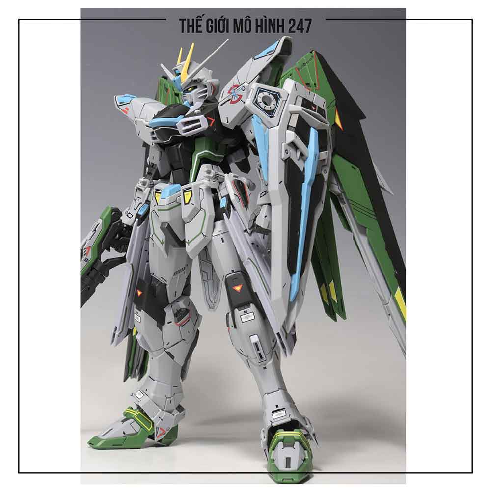Mô hình MG Master Grade Freedom 2.0 GREEN - Kèm đế + Decal nước