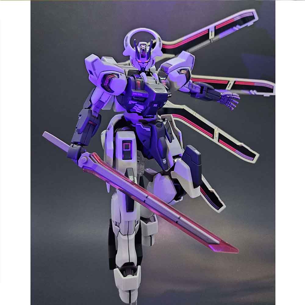 Mô Hình Gundam HG TWFM Schwarzette giá rẻ - Kèm Đế + Decal huỳnh quang