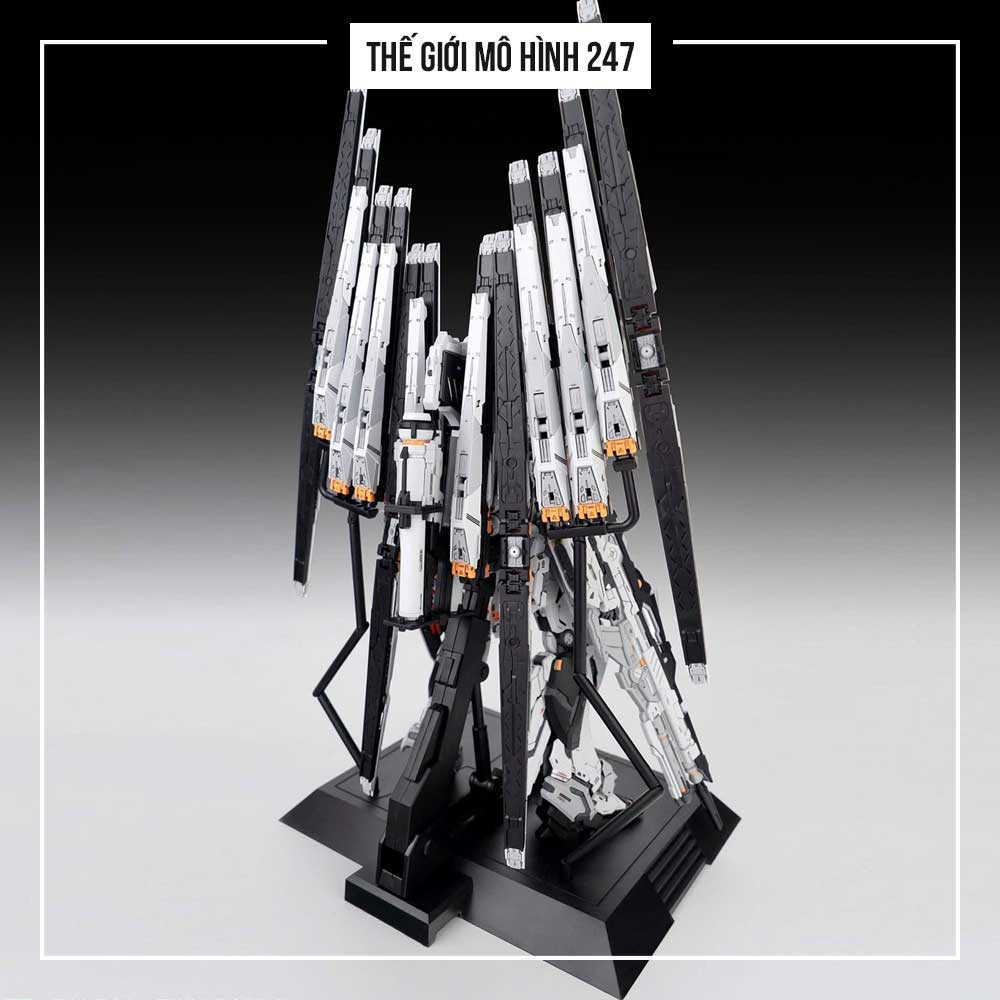 Mô hình lắp ráp RX-93 Nu Gundam Fotune  Meow - Kem Bazonka + 12 Funnel