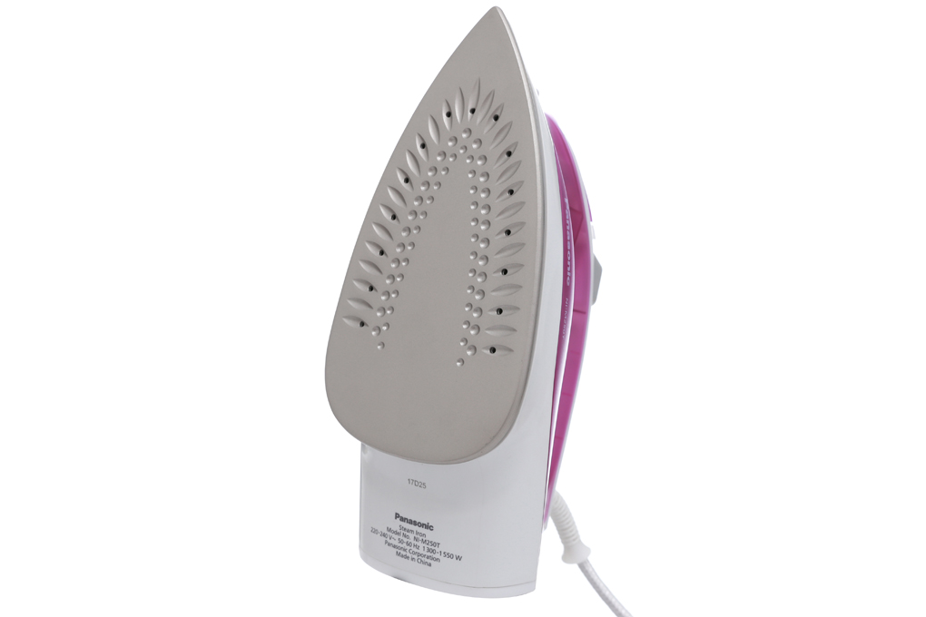 BÀN ỦI PANA NI-M250TPRA