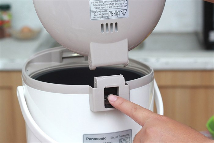 Bình thủy điện Panasonic 3 lít NC-EG3000CSY