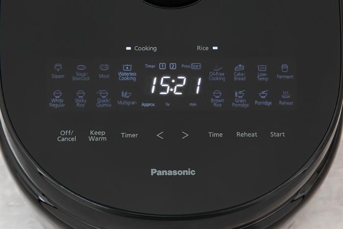 Nồi cơm điện tử Panasonic 1.8 lít SR-DM184KRA