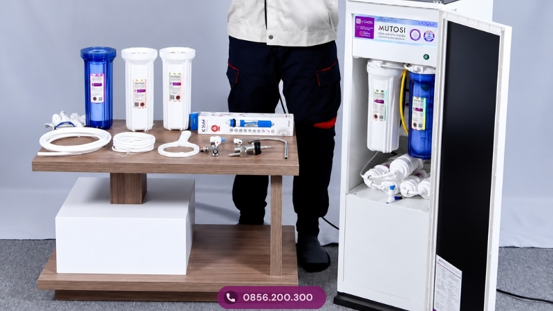 Kỹ thuật viên đến tận nhà thay lõi Mutosi