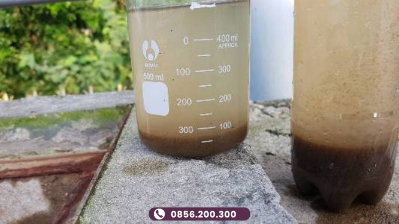 Cặn bẩn, bùn đất, gỉ sét trong nước giếng