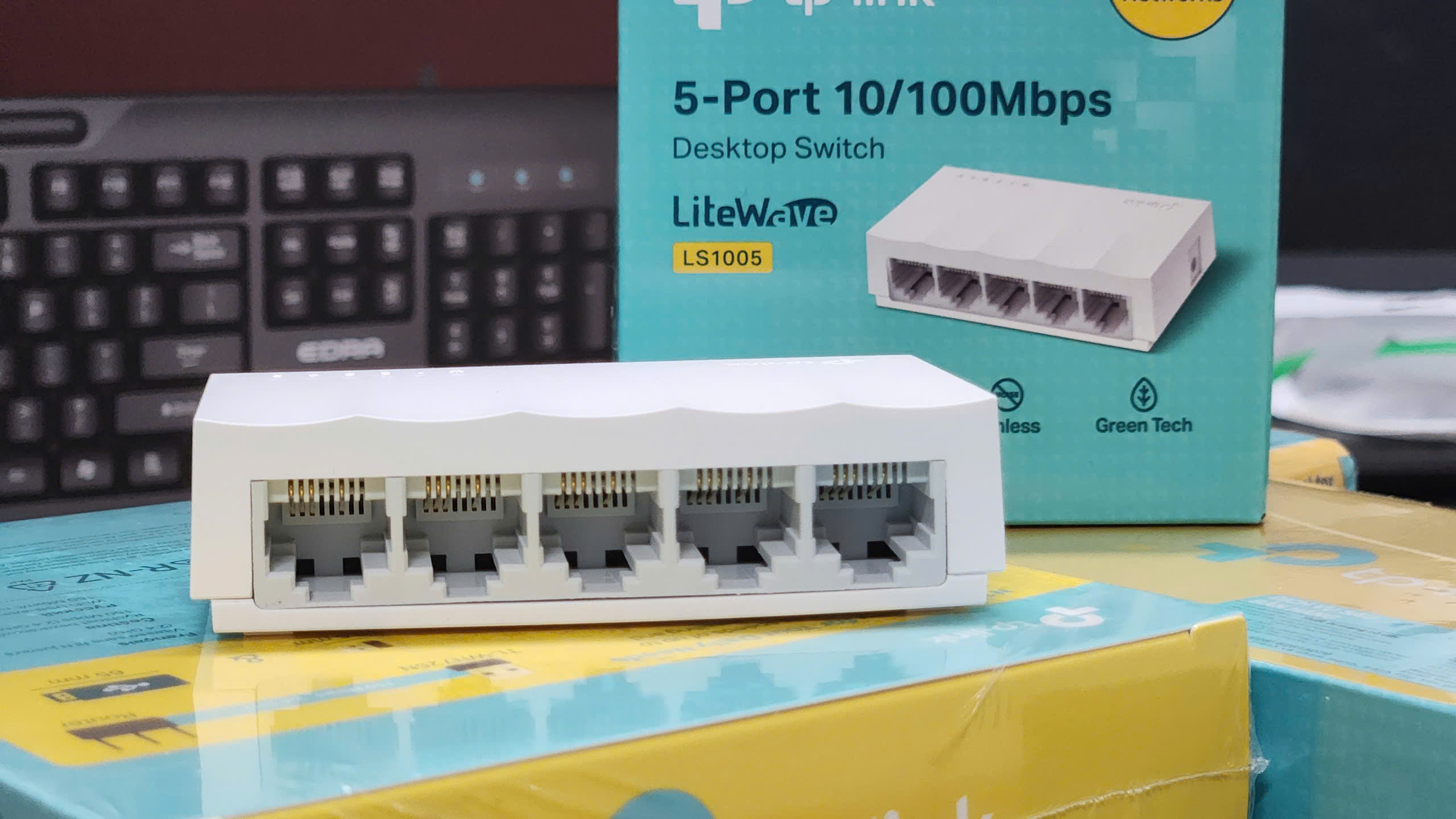 Bộ chia mạng để bàn 5 cổng 10/100Mbps TP-Link LiteWave LS1005