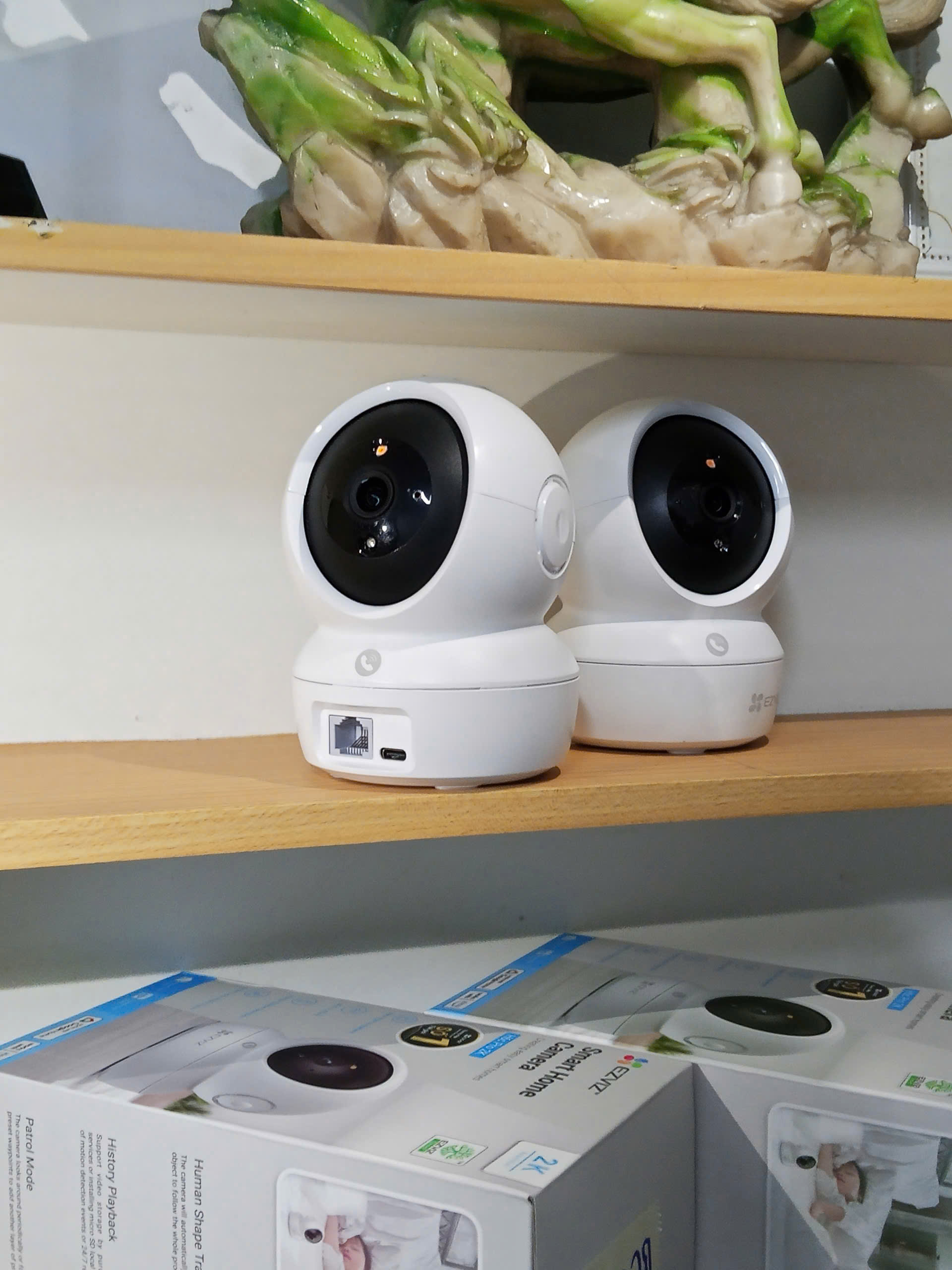 Camera AI Wifi EZVIZ H6C Pro 2K