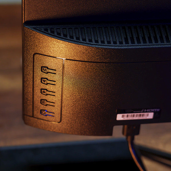 Màn hình EDRA EGM27F180PV 27 inch FullHD 180Hz