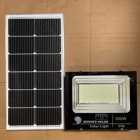 Đèn Năng Lượng Mặt Trời 300W KungFu Solar KF-83300 Tấm Pin Mono