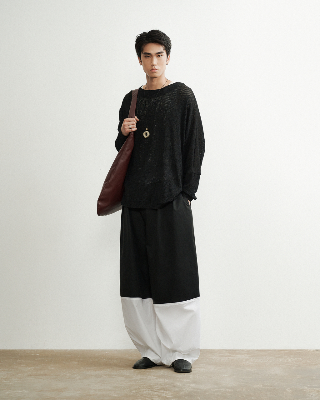 Lamee Pants Black White