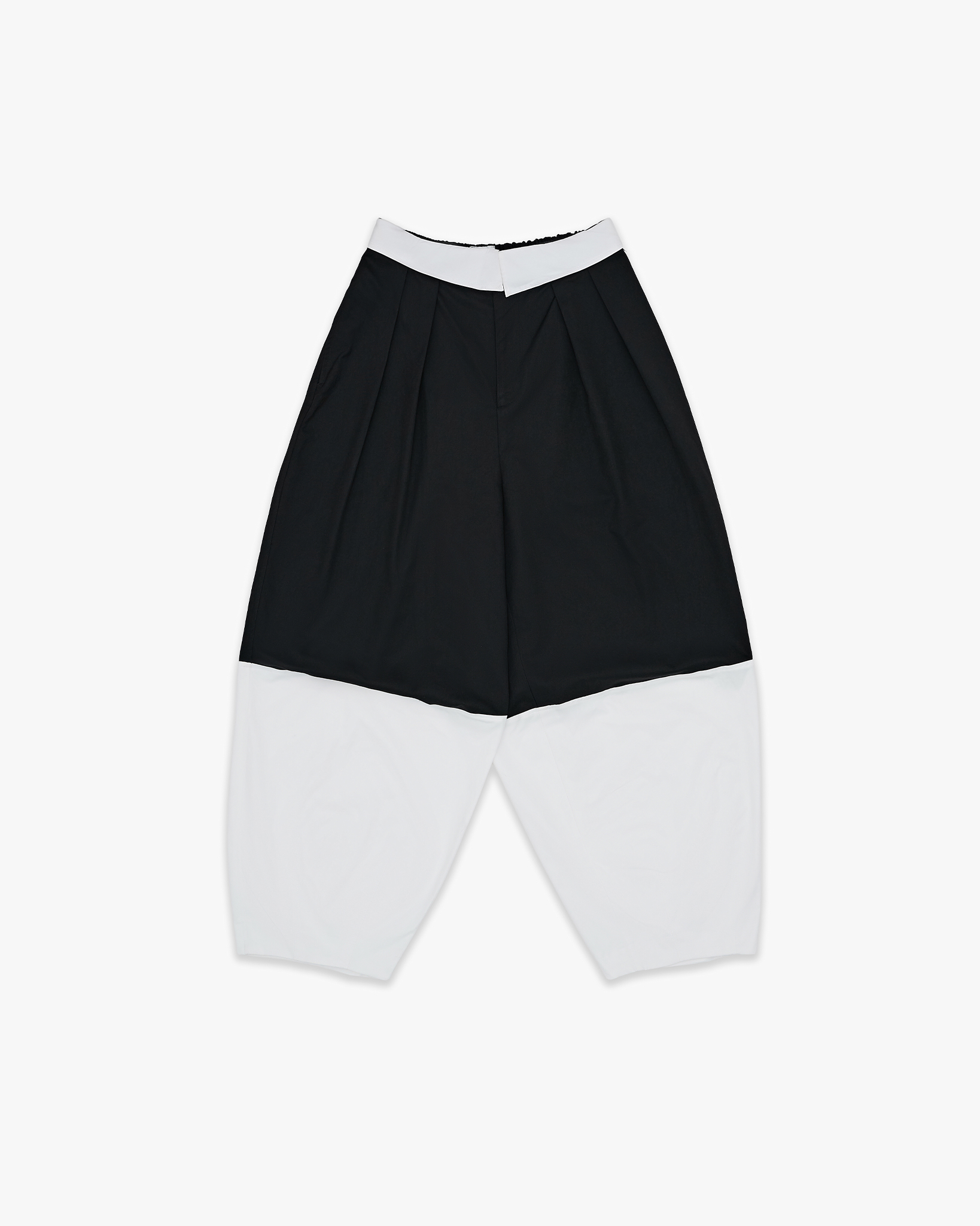 Lamee Pants Black White