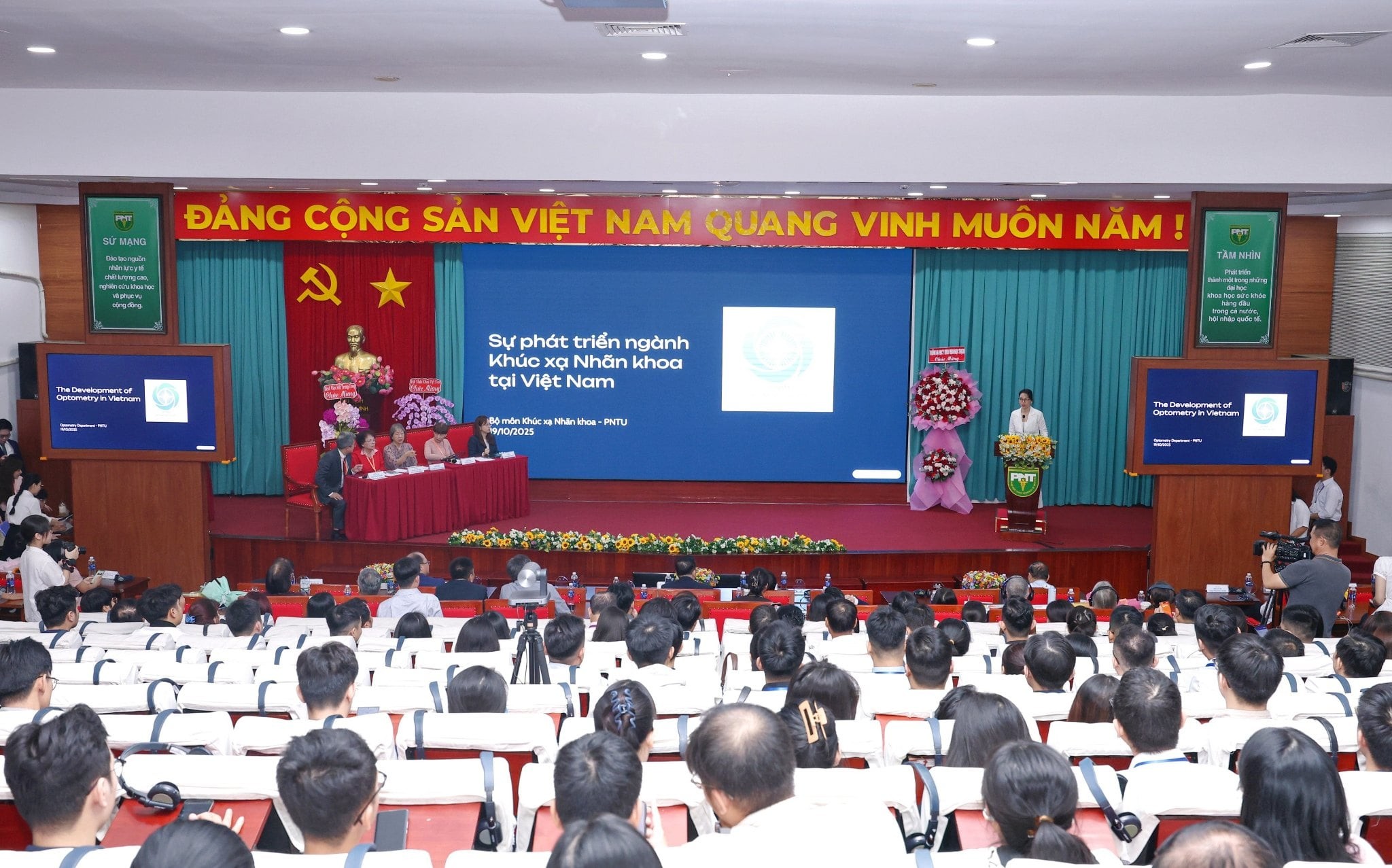 Màn hình LED AV Master Group giảng đường Đại học Y Phạm Ngọc Thạch