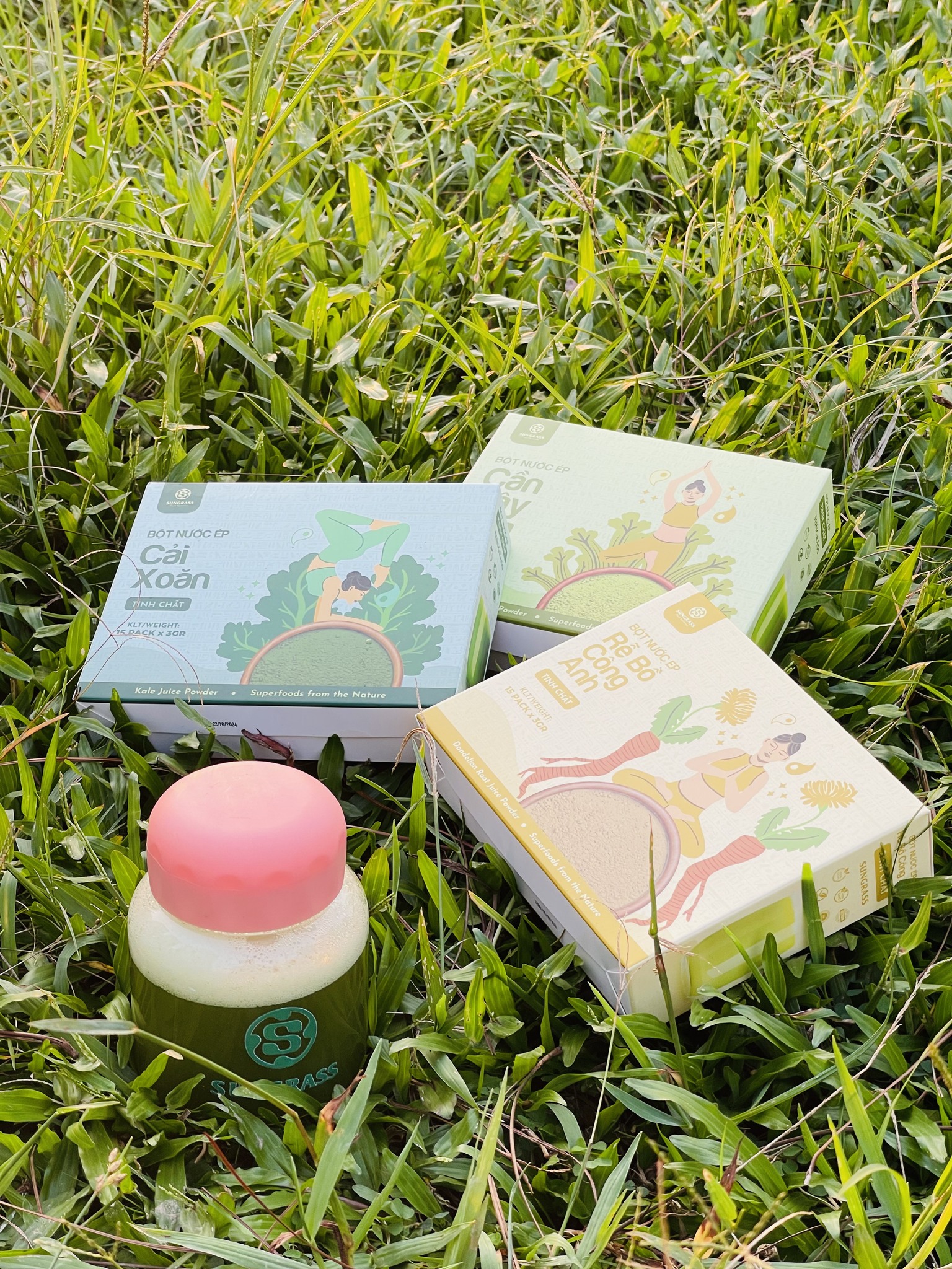 Bột nước ép Cải xoăn Sungrass - Hộp 15 gói