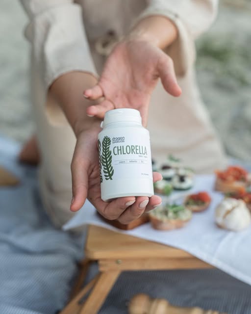 Tảo lục CHLORELLA hữu cơ viên Dragon Superfoods 80g