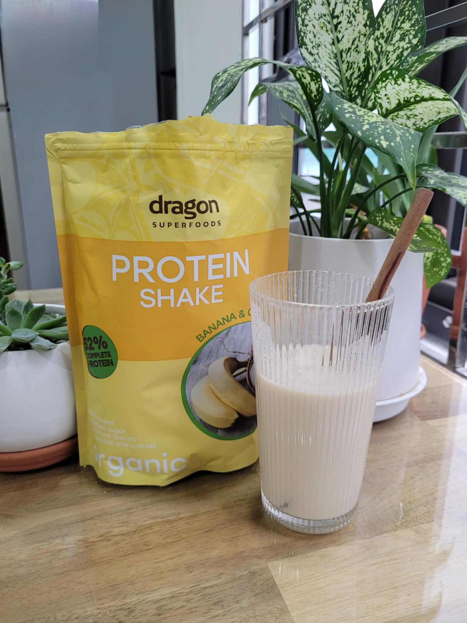 Bột protein thực vật lắc chuối sữa dừa hữu cơ Dragon Superfoods 450g