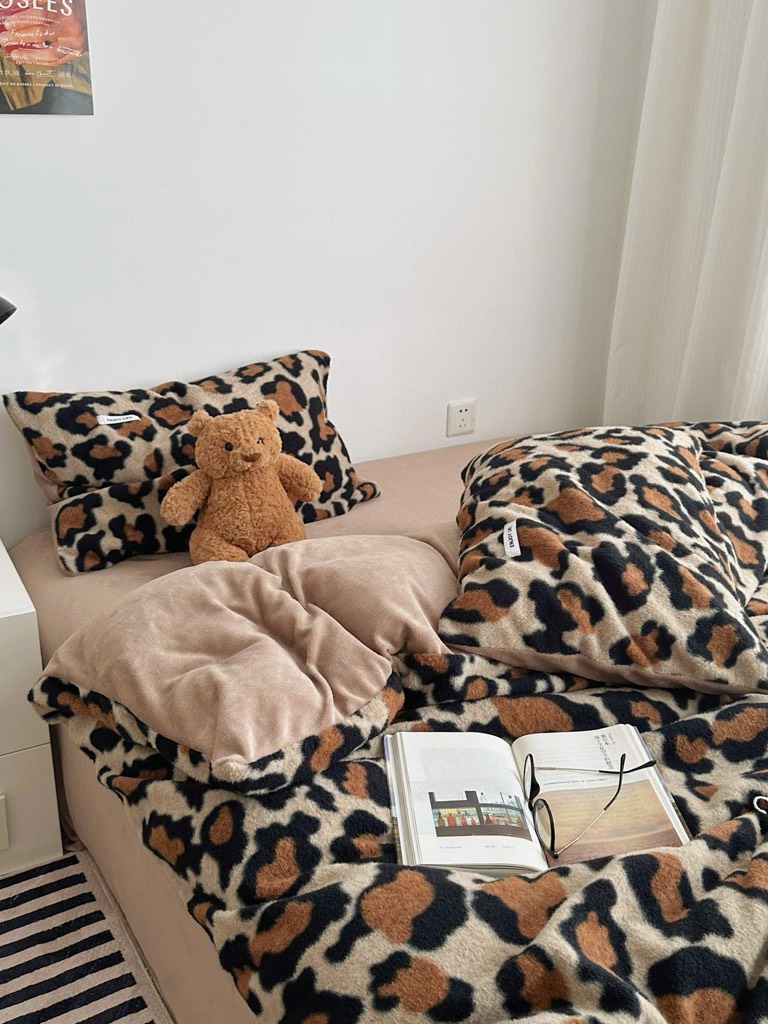 NỈ NHUNG- Set Nỉ Plaid cuốn hút