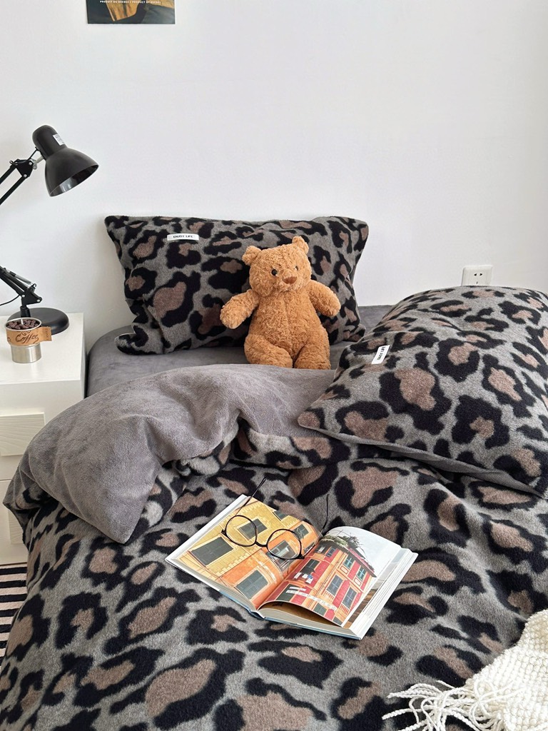 NỈ NHUNG- Set Nỉ Plaid cuốn hút