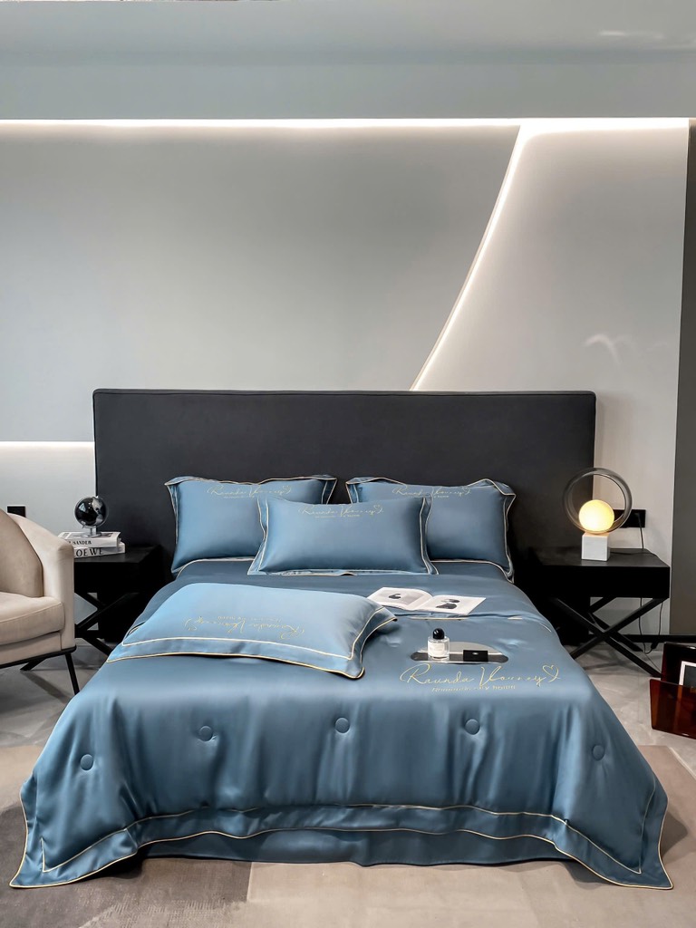 PHI LỤA- Set chăn chần Phi lụa Romantic