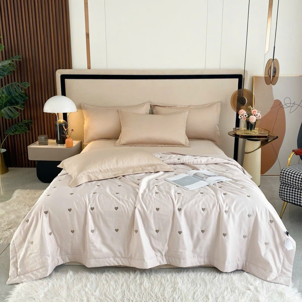 PHI LỤA- Set chăn chần phi lụa tim thêu