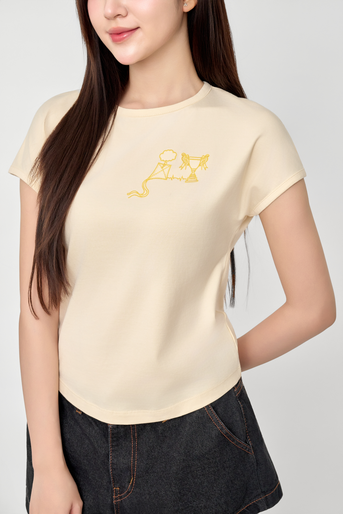 Áo Thun Nữ Bamboo Cổ Tròn Cánh Dơi Form Rộng