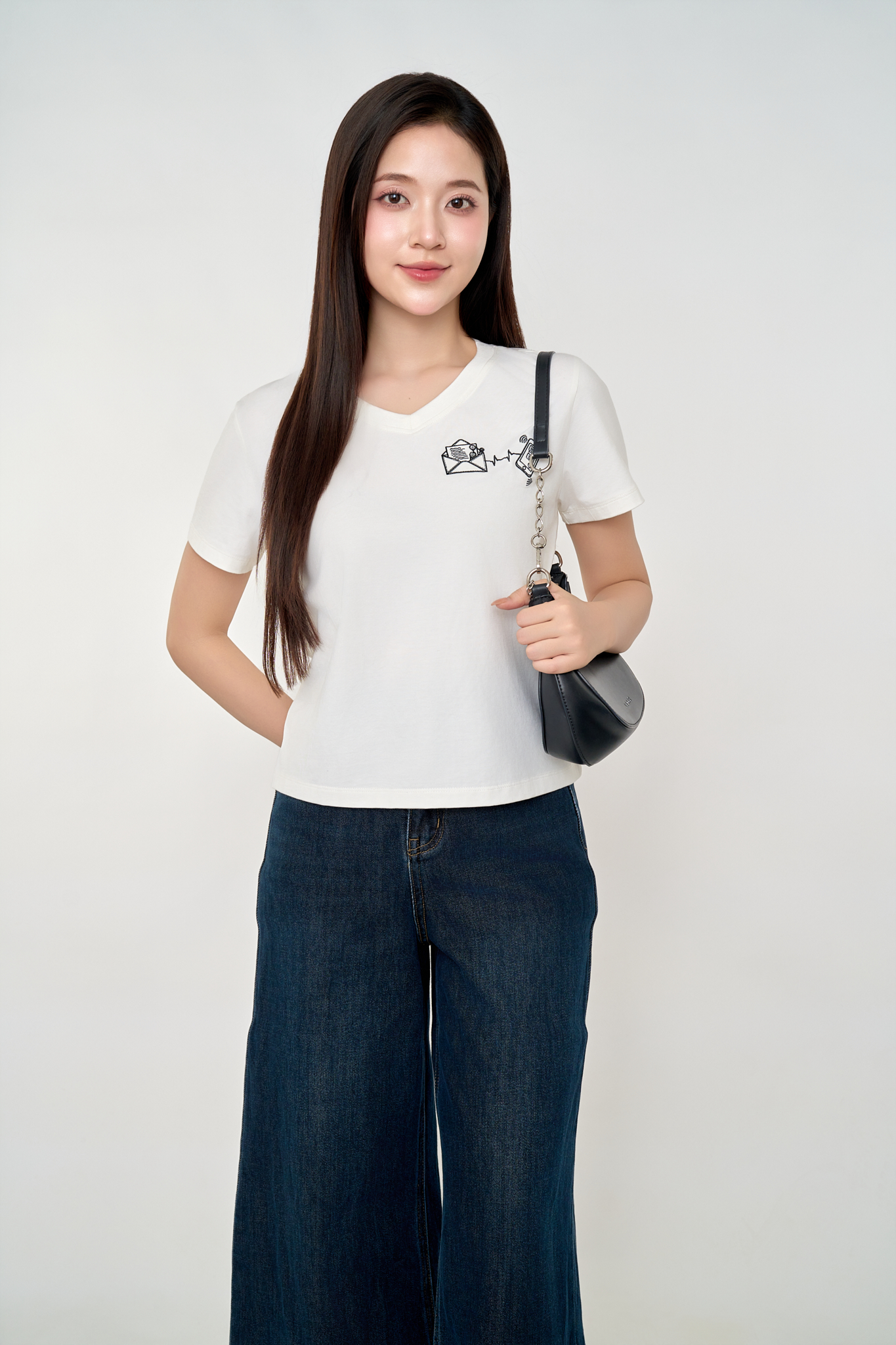 Áo Thun Nữ Bamboo Cổ Tim Cao Cấp Mềm Mịn