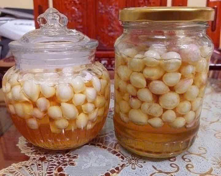 Tỏi cô đơn chọn nhặt từng củ chắc mẩy