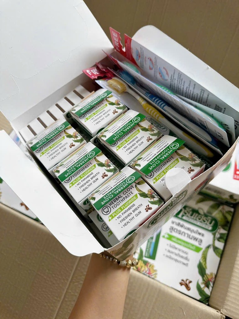 BỘT TRẮNG RĂNG GREEN TẶNG KÈM BÀN CHẢI (4) '