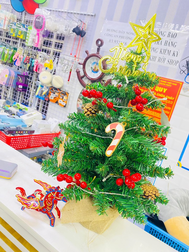 Cây Thông Noel 60cm Kèm Phụ Kiện Đèn Led Mẫu Mới