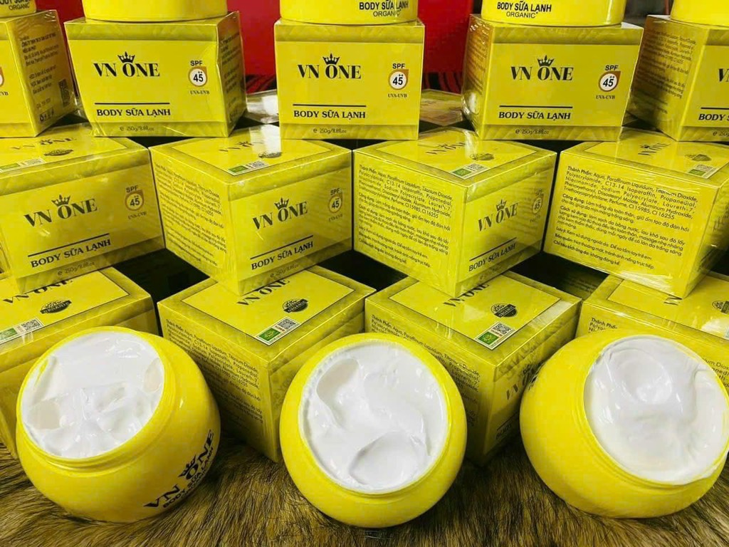 KEM BODY SỮA LẠNH VN ONE (7) '