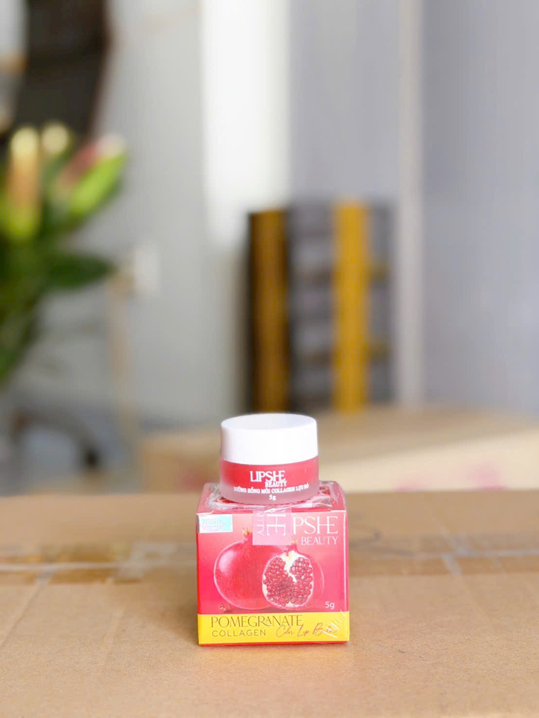 SON DƯỠNG MÔI , Ủ MÔI LIPSHE LỰU ĐỎ (3)