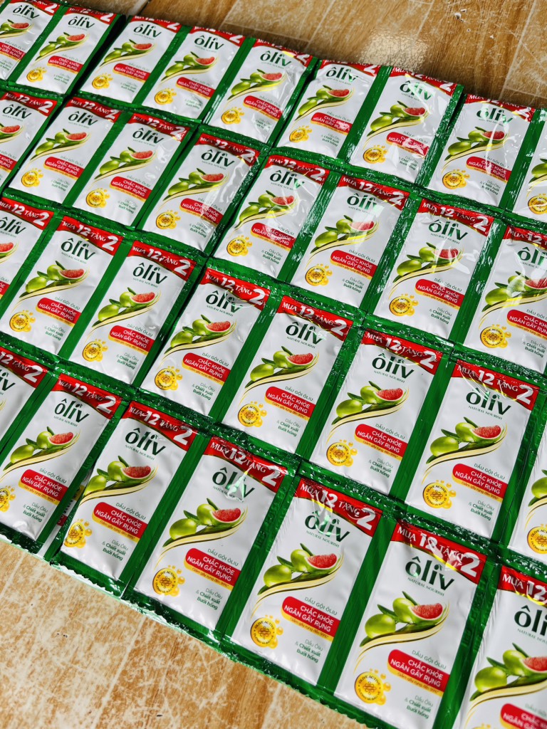 DÂY 14 GÓI DẦU GỘI OLIU BỒNG BỀNH & NGĂN GÃY RỤNG 6g (X-MEN)