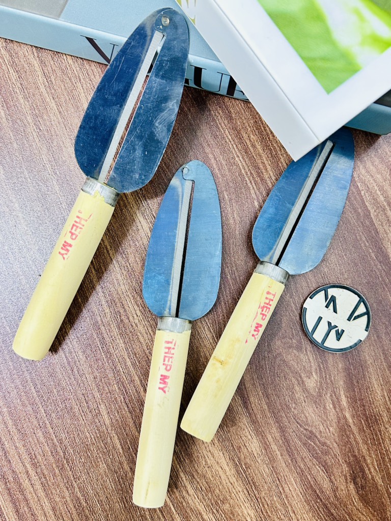 DAO BÀO THÉP MỸ CÁN GỖ LOẠI ĐẸP (1)