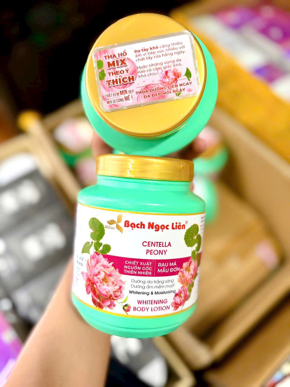 KEM BODY BẠCH NGỌC LIÊN RAU MÁ C.HÃNG (10)