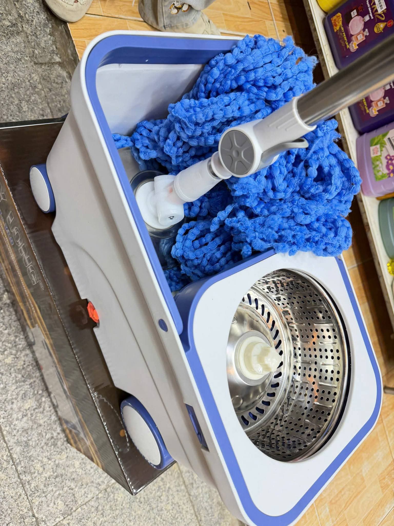 COMBO BỘ THÙNG CÂY LAU NHÀ VY LONG (10)