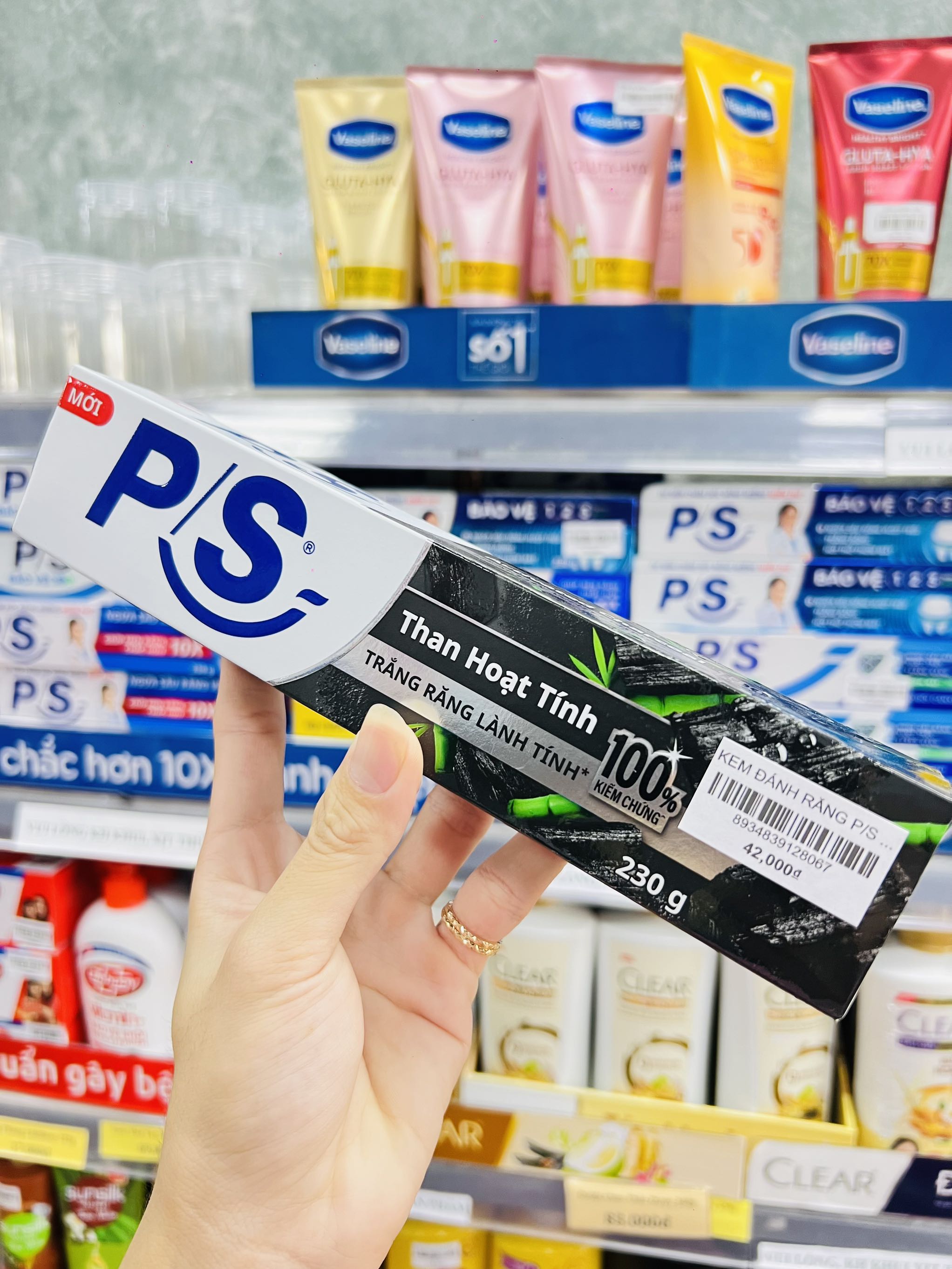 KEM ĐÁNH RĂNG P/S 230g THAN TRE HOẠT TÍNH