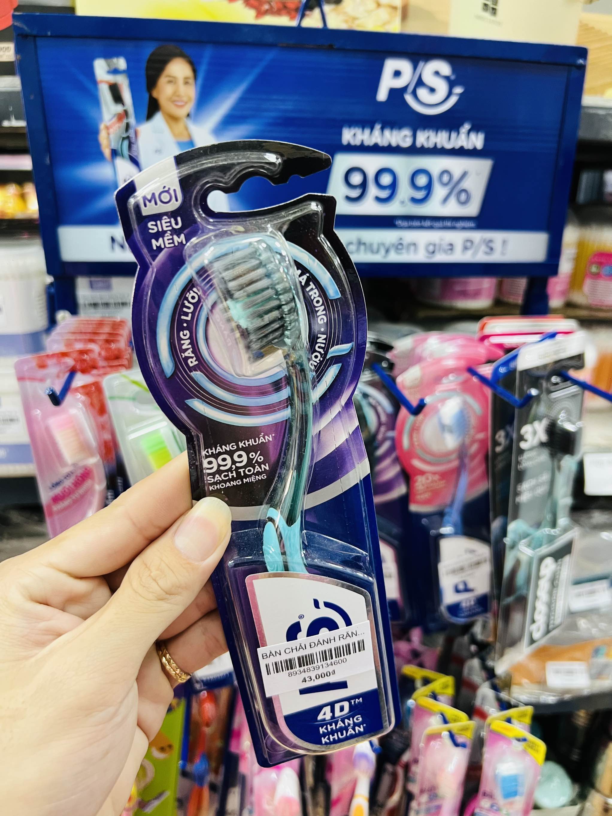 BÀN CHẢI ĐÁNH RĂNG P/S 99.9% SẠCH KHUẨN 4D