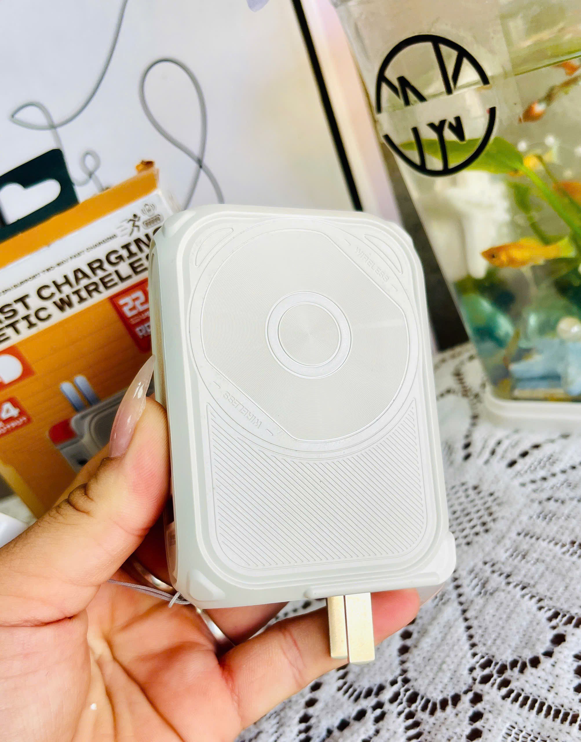 PIN SẠC NHANH KHÔNG DÂY 22.5W REMAX RPP-116 10.000MAH DỰ PHÒNG PD 22.5W QC3.0 CHÍNH HÃNG LOẠI 1 (40)