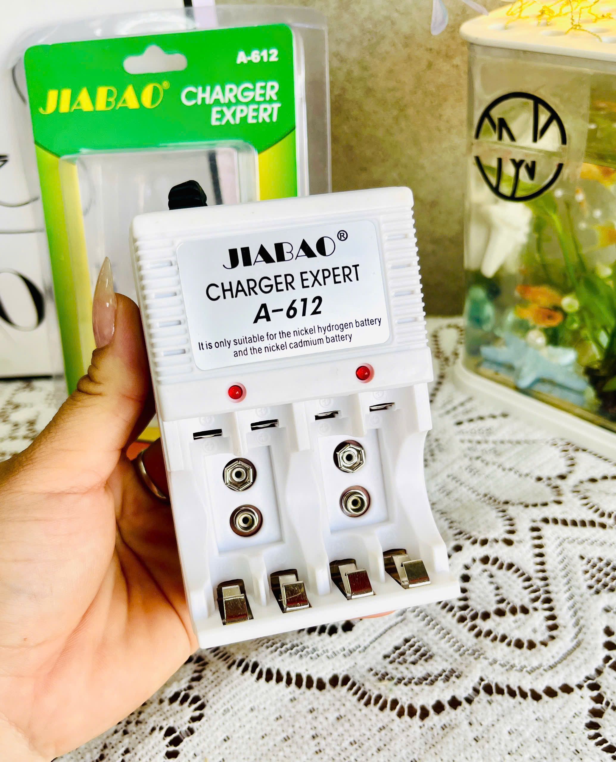 Bộ Sạc Pin Tiểu Đa Năng J268 (7) '
