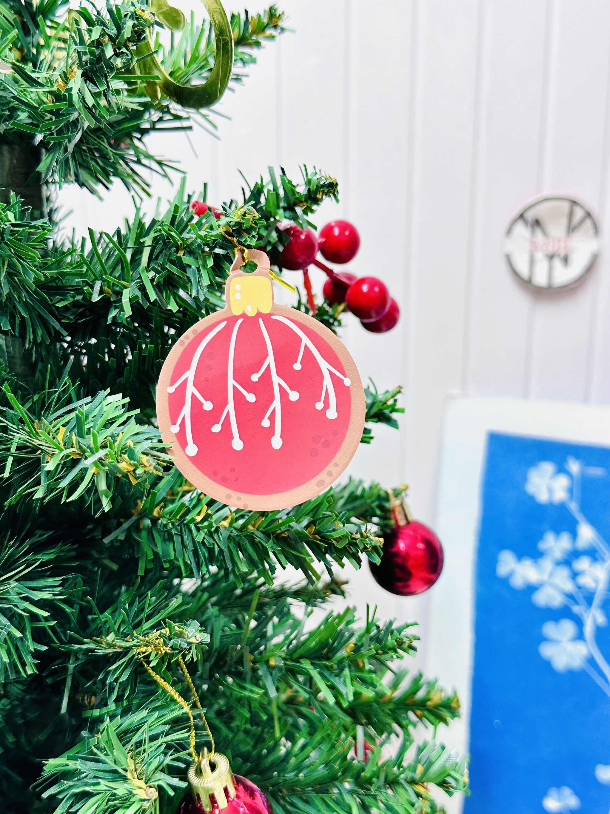 Cây Thông Noel 60cm Kèm Phụ Kiện Đèn Led Mẫu Mới