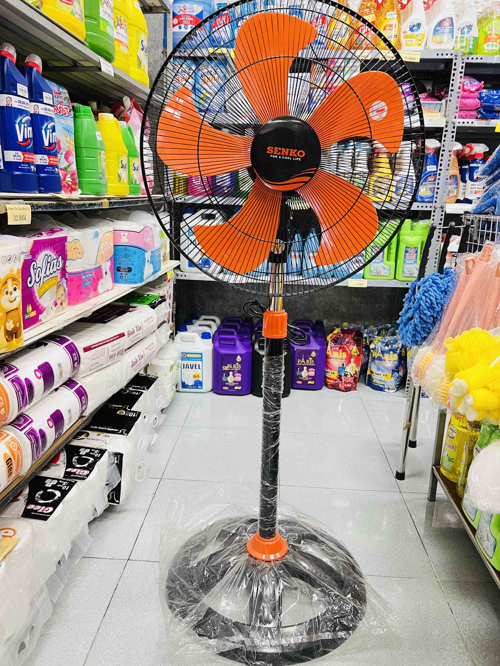 QUẠT CÔNG NGHIỆP ĐỨNG SENKO 5 CÁNH 65W BẢO HÀNH 2 NĂM SIZE 43cm Mã 1807 (30) '