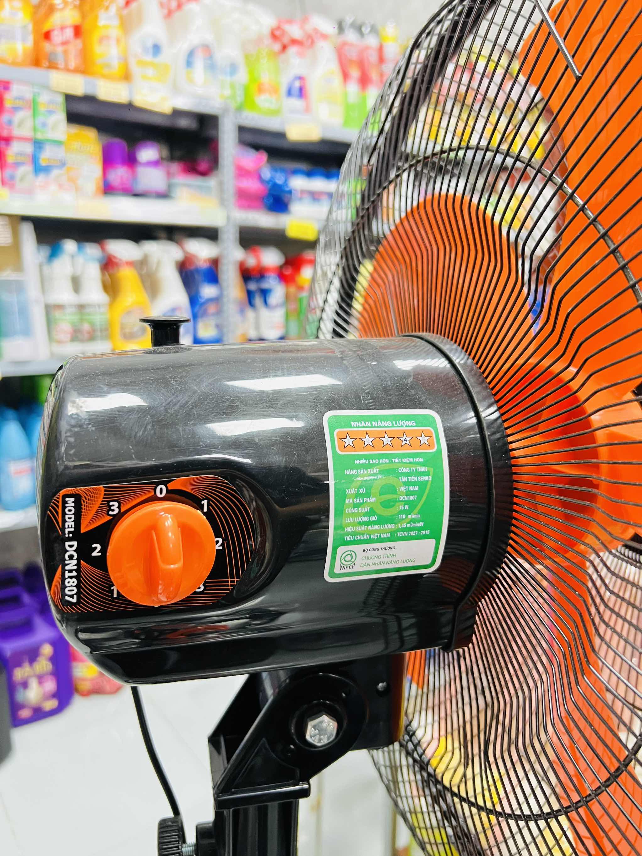 QUẠT CÔNG NGHIỆP ĐỨNG SENKO 5 CÁNH 65W BẢO HÀNH 2 NĂM SIZE 43cm Mã 1807 (30) '
