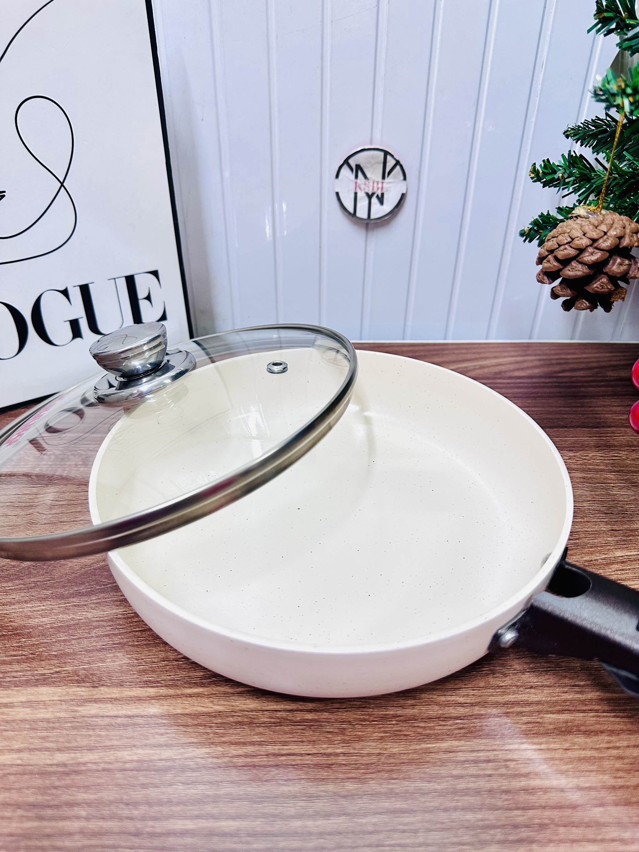 CHẢO CHỐNG DÍNH CERAMIC KIM HẰNG KÈM NẮP CHÍNH HÃNG 20CM (15)