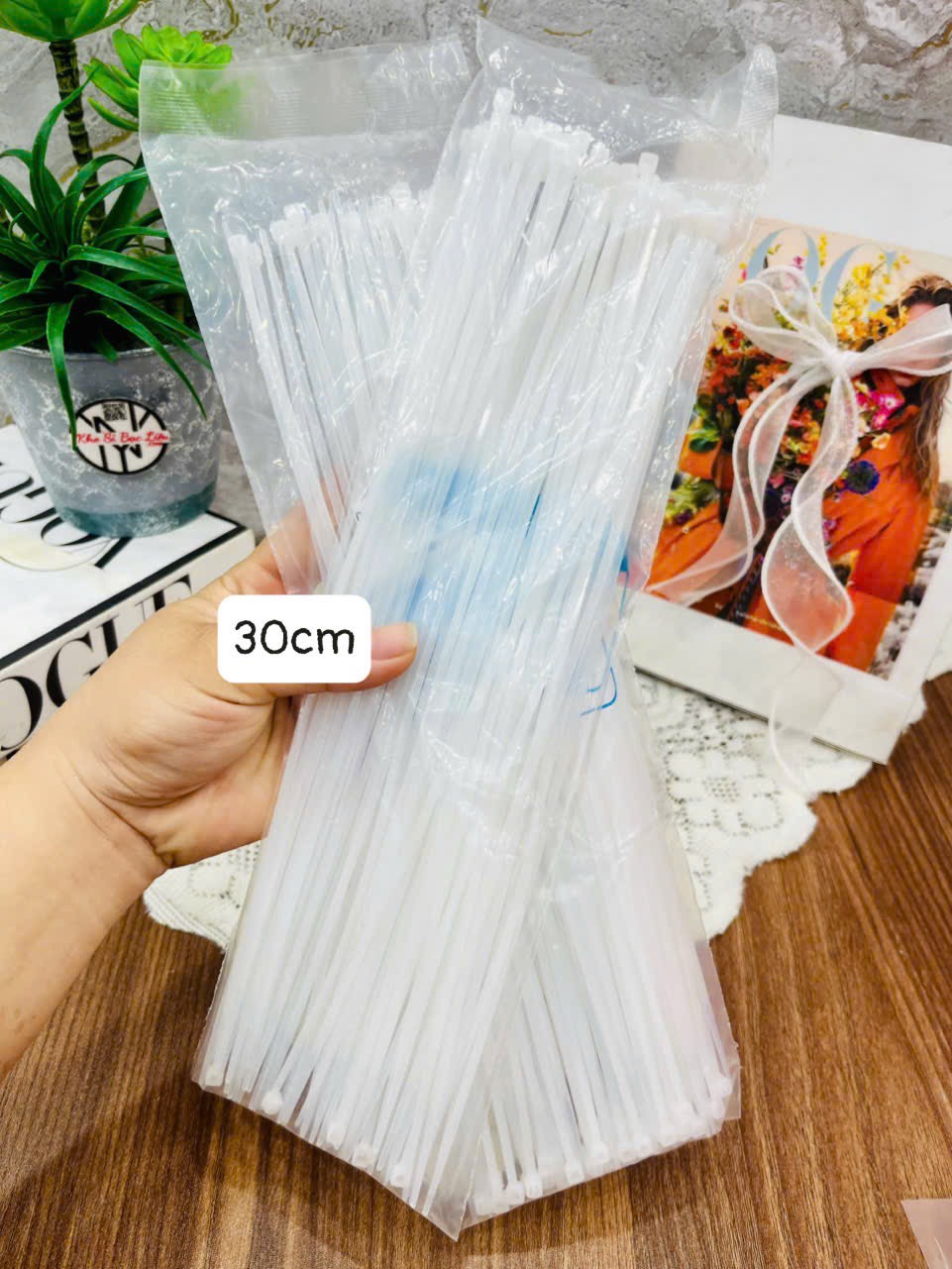 Dây Rút Trắng 70-80 Sợi 30cm (1)