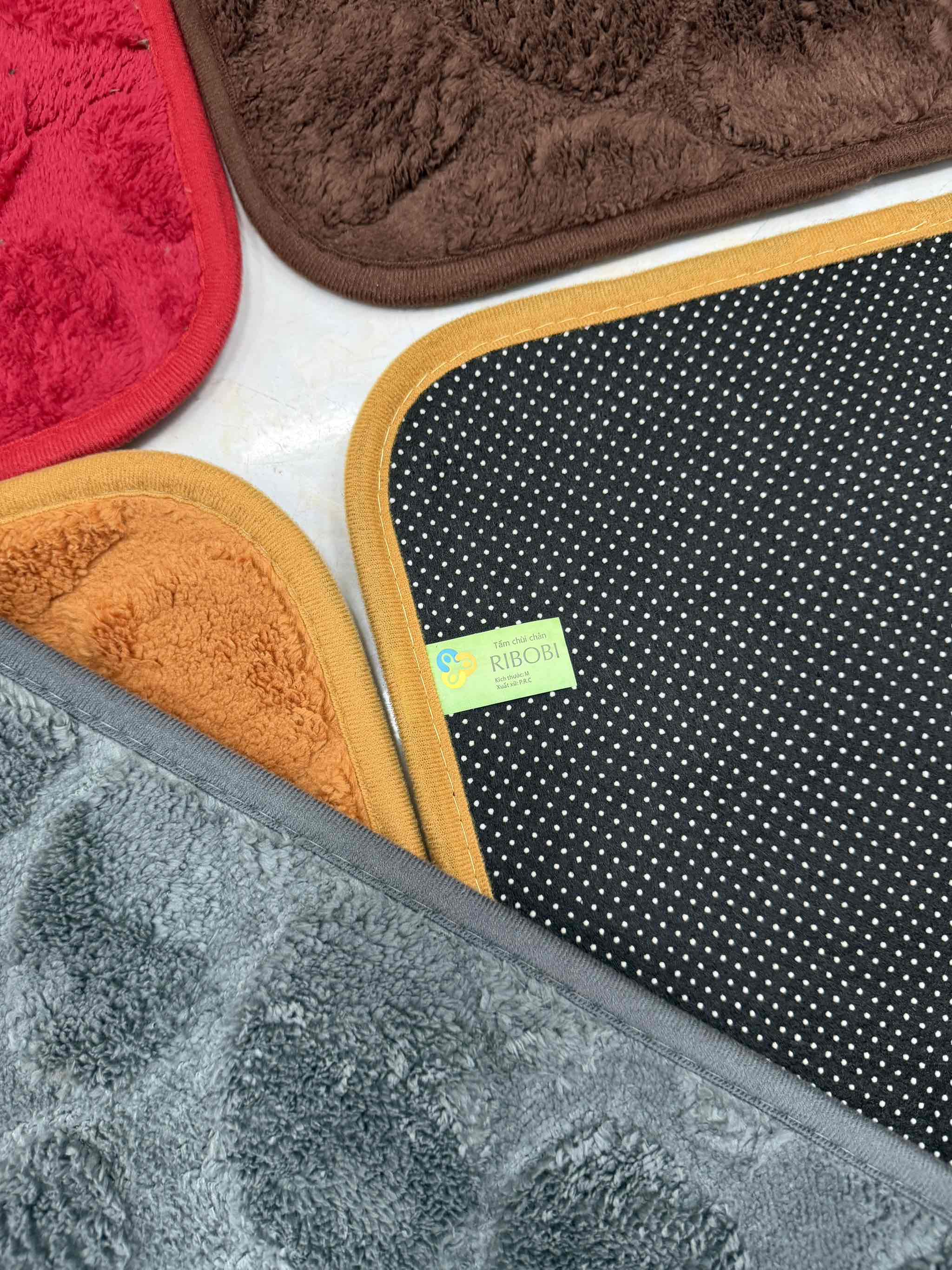 THẢM CHÙI CHÂN , SỎI ĐÁ RIBOBI (2)