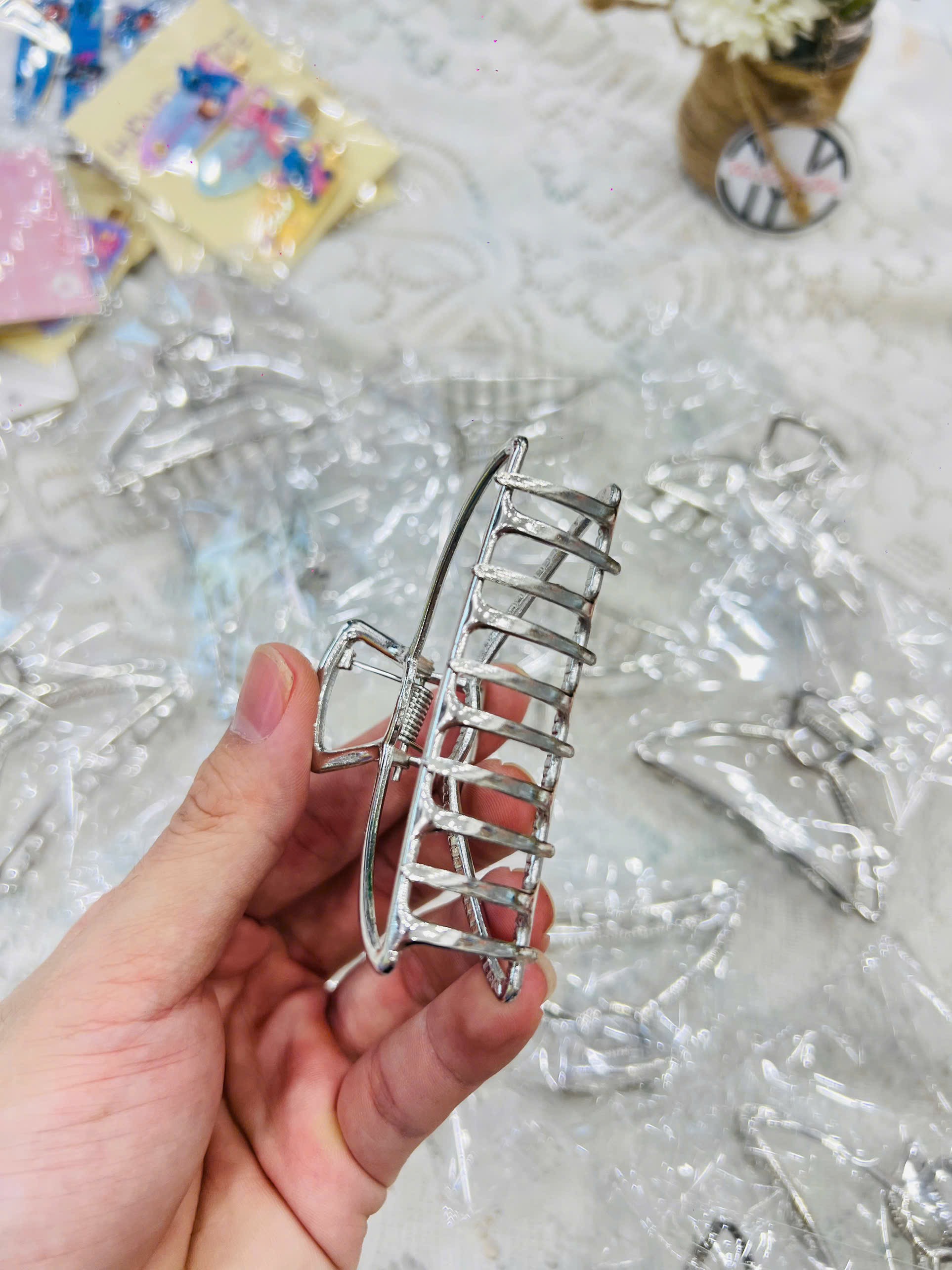 KẸP SẮT TRƠN ĐỒNG GIÁ (2)