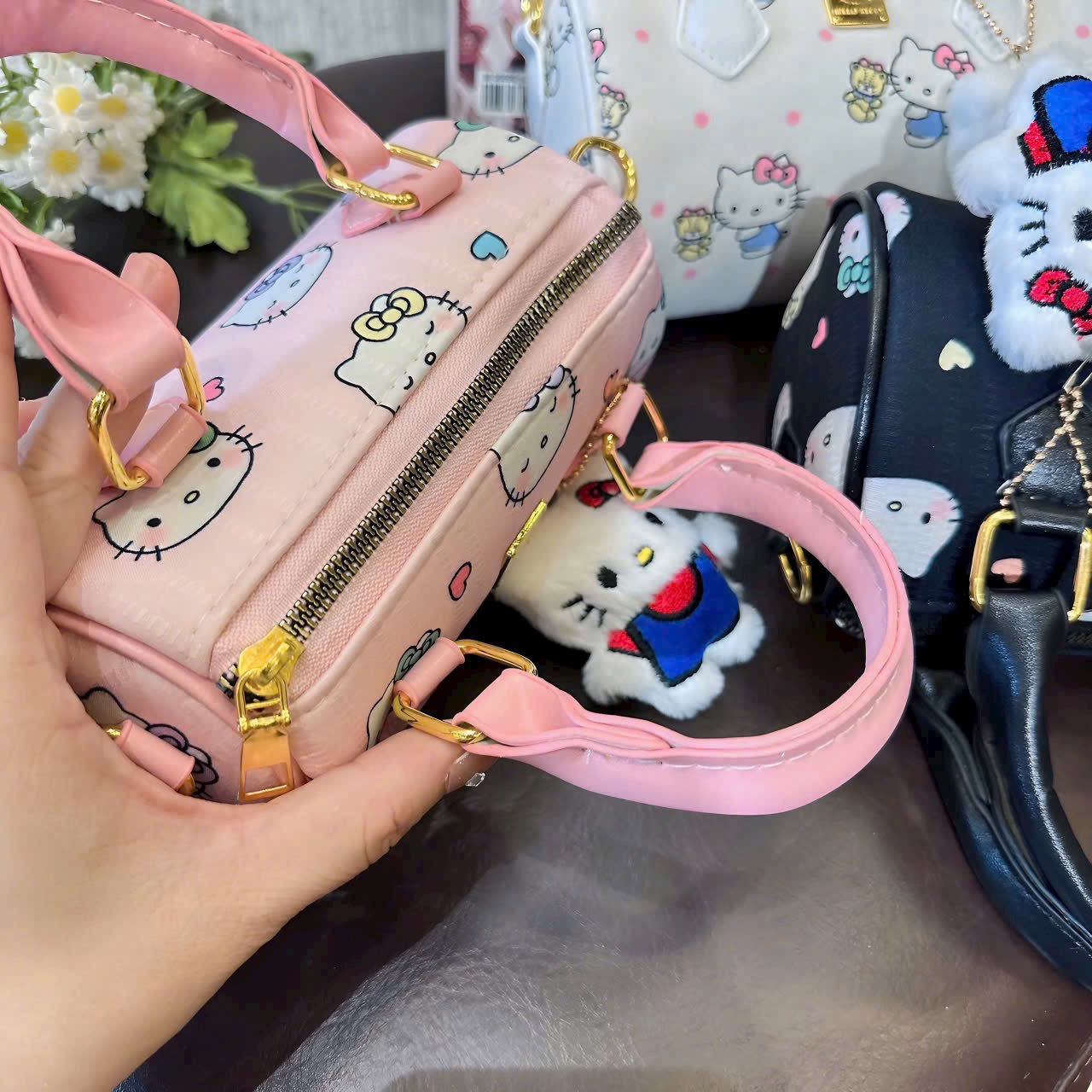 TÚI TRỐNG KITTY KÈM GẤU KITTY (10)