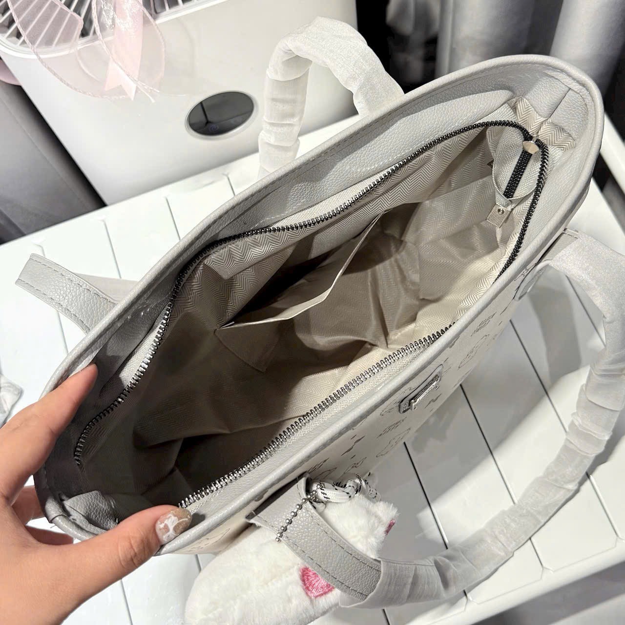 TÚI CÔNG SỞ KITTY ĐÁY CỨNG (10)