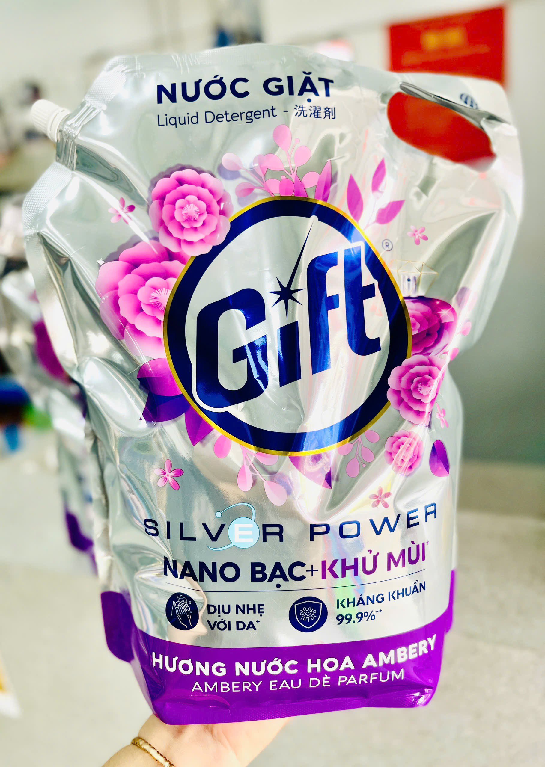 NƯỚC GIẶC GIFT HƯƠNG NƯỚC HOA AMBERY 3.6kg (5)