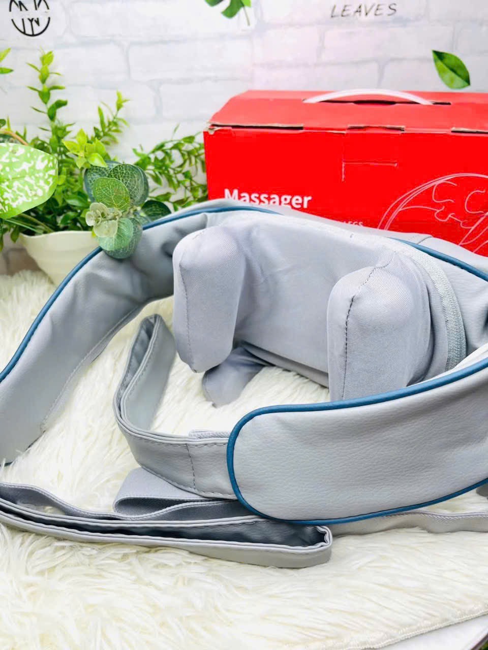 MÁY MASSA NẮN BÓP CỔ VAI GÁY 6D Mã 818 (20) '