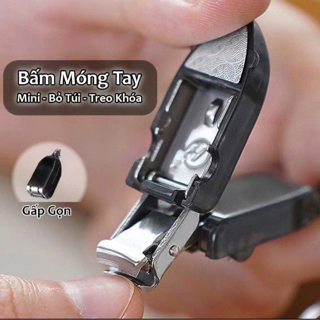 * Móc Khoá Kiêm Bấm Móng Tay (2)